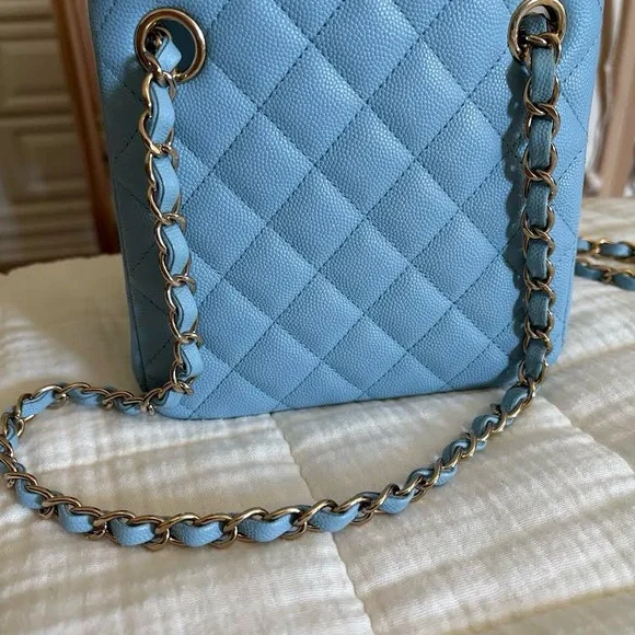Chanel Light Blue Quilted Shoulder Bag - Picture 2 of 5